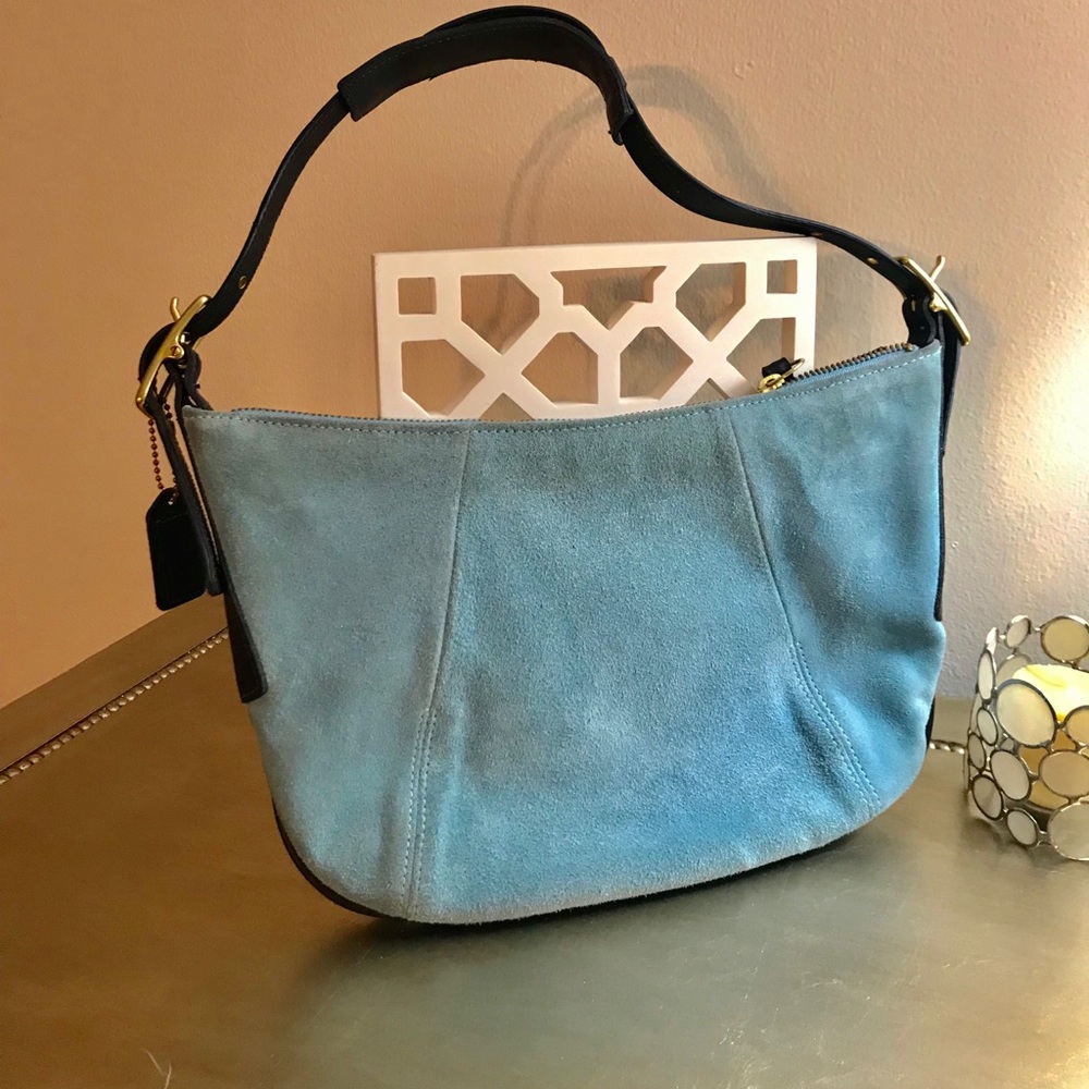 COACH BLUE SUEDE BAGET - Picture 2 of 10